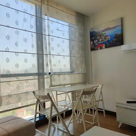 شقة Lux,comfortable,spacious,central,cozy,large Rezidans